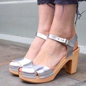 Silver like new Swedish Hasbeens size 38